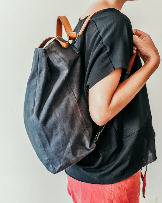 Is your nappy bag contributing to your back pain as a new Mum?