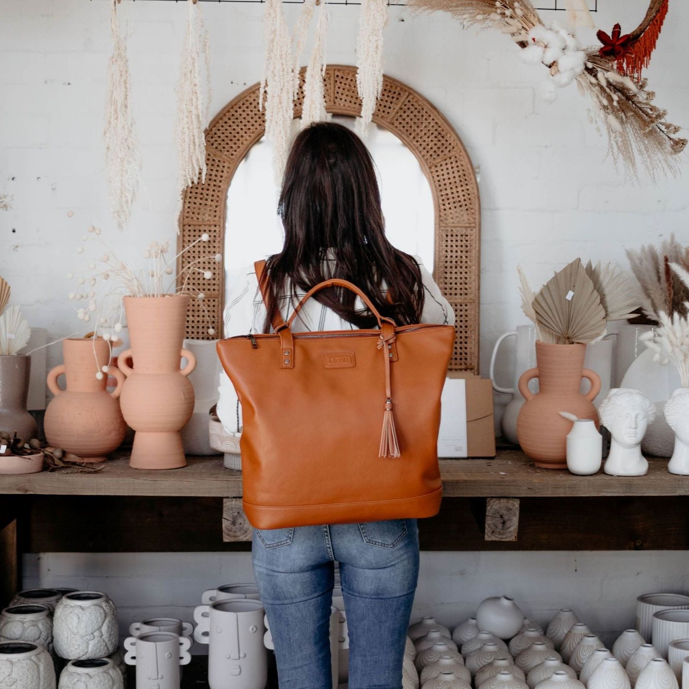 Ultimate Multitasker- LUXE Vegan Tan - ARCH bags Australia