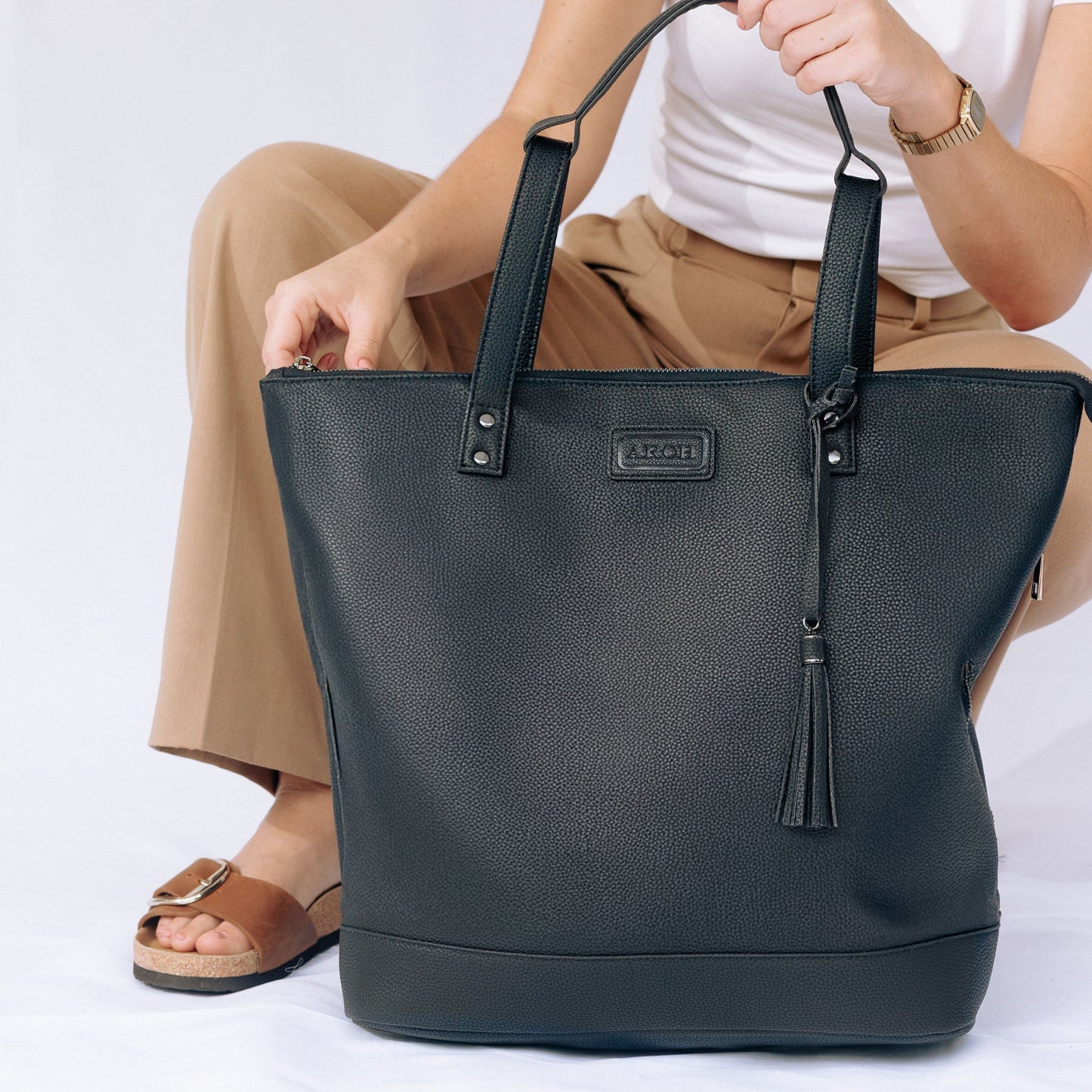 black convertible nappy bag